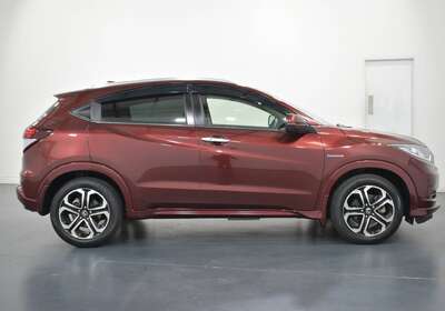 2015 HONDA VEZEL 1.5L HYBRID 5 SEATER