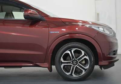 2015 HONDA VEZEL 1.5L HYBRID 5 SEATER