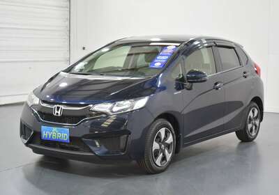 2016 HONDA FIT 1.5L HYBRID 5 SEATER