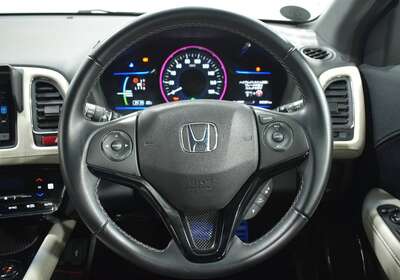 2016 HONDA VEZEL 1.5L HYBRID 5 SEATER