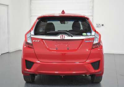 2015 HONDA FIT 1.5L HYBRID 5 SEATER