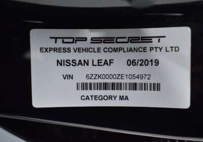 2019 NISSAN LEAF 100% ELECTRIC 5 SEATER