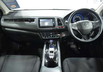 2015 HONDA VEZEL 1.5L HYBRID 5 SEATER