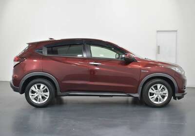 2015 HONDA VEZEL 1.5L HYBRID 5 SEATER