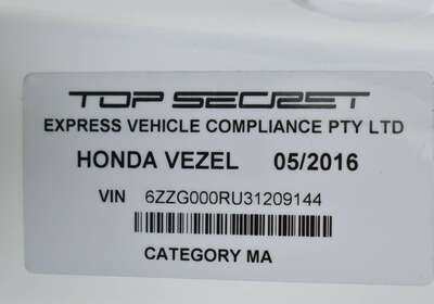 2016 HONDA VEZEL 1.5L HYBRID 5 SEATER