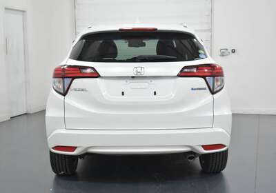 2016 HONDA VEZEL 1.5L HYBRID 5 SEATER