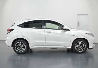 2016 HONDA VEZEL 1.5L HYBRID 5 SEATER