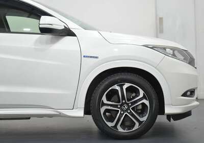 2016 HONDA VEZEL 1.5L HYBRID 5 SEATER