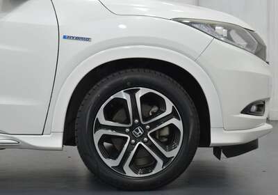 2016 HONDA VEZEL 1.5L HYBRID 5 SEATER