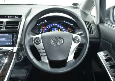 2013 TOYOTA SAI 2.4LT HYBRID 5 SEATER 