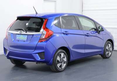 2014 HONDA FIT 1.5L HYBRID 5 SEATER