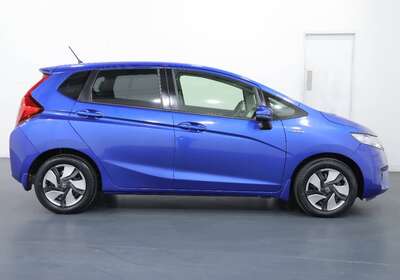 2014 HONDA FIT 1.5L HYBRID 5 SEATER