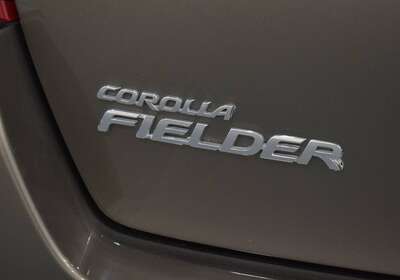 2013 TOYOTA COROLLA FIELDER 1.5L HYBRID 5 SEATER