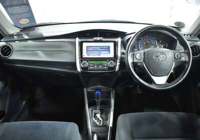 2013 TOYOTA COROLLA FIELDER 1.5L HYBRID 5 SEATER