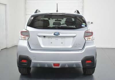 2014 SUBARU XV HYBRID 5 SEATER