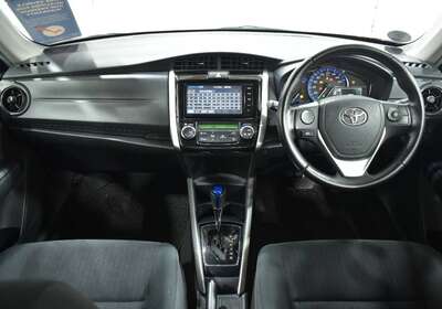 2015 TOYOTA COROLLA FIELDER 1.5L HYBRID 5 SEATER