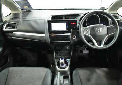 2016 HONDA FIT 1.5L HYBRID 5 SEATER