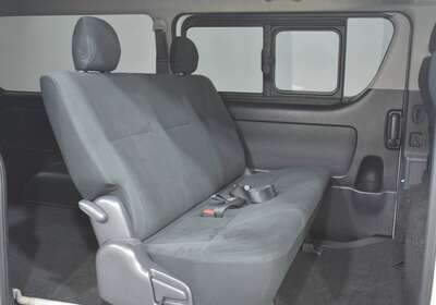 2014 TOYOTA HIACE 3.0L DIESEL 2WD 