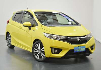 2016 HONDA FIT 1.5L HYBRID 5 SEATER