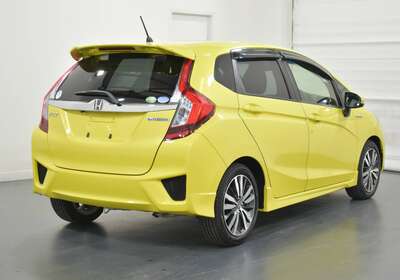 2016 HONDA FIT 1.5L HYBRID 5 SEATER