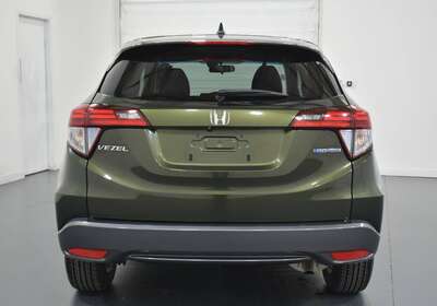 2015 HONDA VEZEL 1.5L HYBRID 5 SEATER