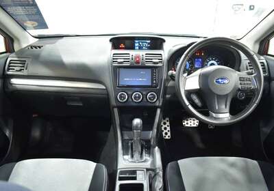 2014 SUBARU XV HYBRID 5 SEATER