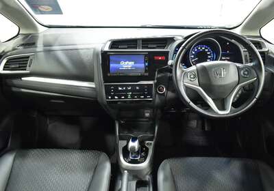 2016 HONDA FIT 1.5L HYBRID 5 SEATER