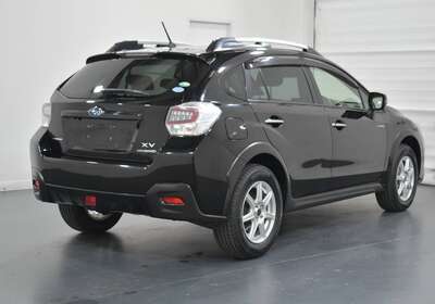 2014 SUBARU XV HYBRID 5 SEATER