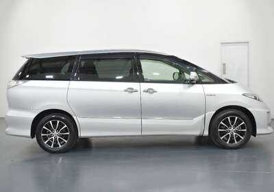 2012 TOYOTA ESTIMA HYBRID 7 SEATER