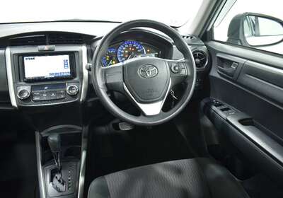 2019 TOYOTA COROLLA FIELDER 1.5L HYBRID 5 SEATER