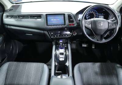 2016 HONDA VEZEL 1.5L HYBRID 5 SEATER