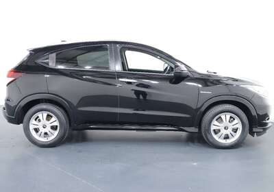 2016 HONDA VEZEL 1.5L HYBRID 5 SEATER