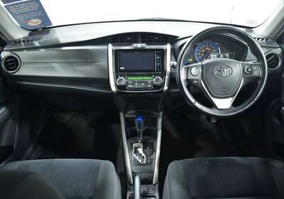 2014 TOYOTA COROLLA FIELDER 1.5L HYBRID 5 SEATER