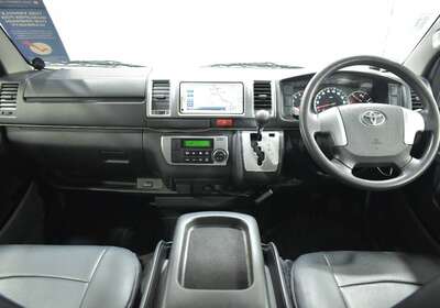 2014 TOYOTA HIACE 3.0L DIESEL 2WD 