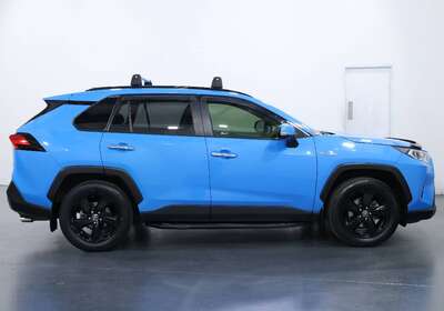 2020 TOYOTA RAV4 CRUISER (AWD) HYBRID