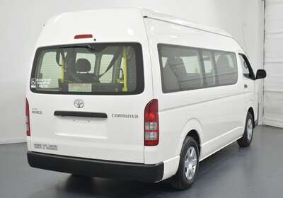 2014 TOYOTA HIACE COMMUTER