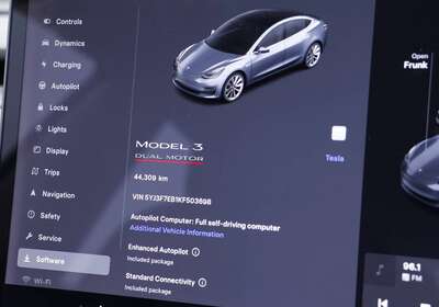 2019 TESLA MODEL 3 PERFORMANCE