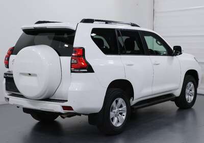 2022 TOYOTA LANDCRUISER PRADO GXL