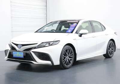 2021 TOYOTA CAMRY SL HYBRID