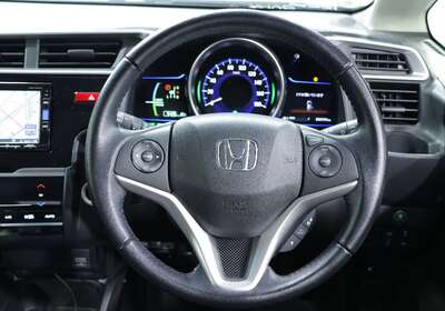 2016 HONDA FIT 1.5L HYBRID 5 SEATER