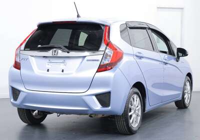 2016 HONDA FIT 1.5L HYBRID 5 SEATER