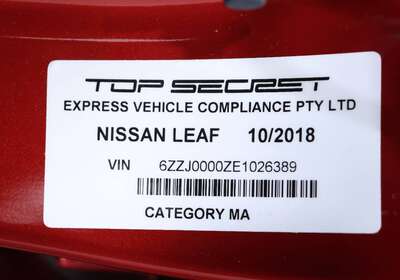 2018 NISSAN LEAF 100% ELECTRIC 5 SEATER