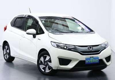 2015 HONDA FIT 1.5L HYBRID 5 SEATER