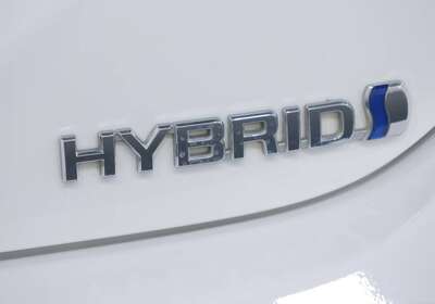 2019 TOYOTA CAMRY ASCENT HYBRID