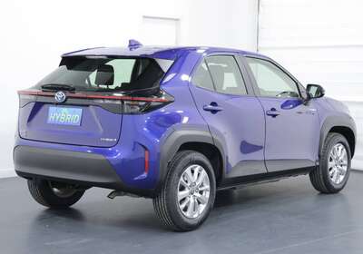 2023 TOYOTA YARIS CROSS GX 2WD