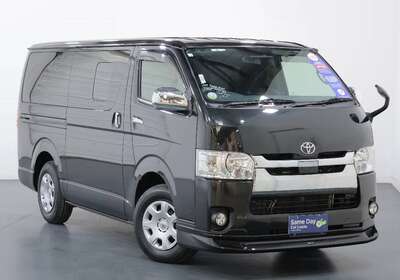 2019 TOYOTA HIACE 3.0L DIESEL 2WD 5 SEATER