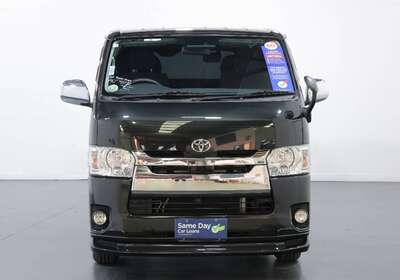 2019 TOYOTA HIACE 3.0L DIESEL 2WD 5 SEATER