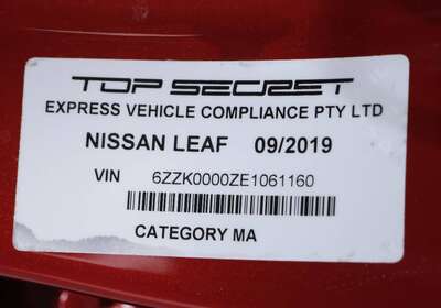 2019 NISSAN LEAF 100% ELECTRIC 5 SEATER