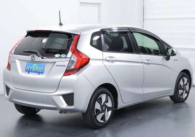 2014 HONDA FIT 1.5L HYBRID 5 SEATER