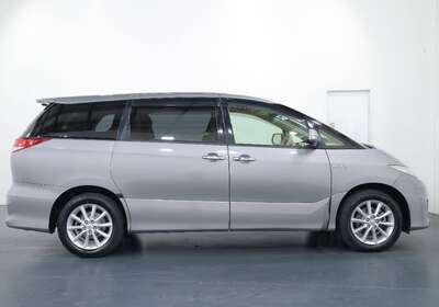 2013 TOYOTA ESTIMA 7 SEATER HYBRID 